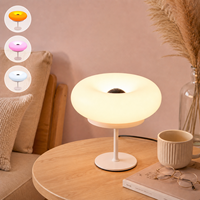Lampe de table créative moderne en forme de beignet pour chevet et salon, éclairage décoratif simple, lampe de table LED sur pied haut