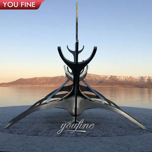 Statue <span class=keywords><strong>de</strong></span> bateau viking en acier inoxydable moderne The Sun Voyager - Product Image 4