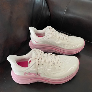 Chaussures de course respirantes et légères de haute qualité Hokas 10 pour l'extérieur, chaussures de sport confortables absorbant les chocs, chaussures de basket tendance - Product Image 3