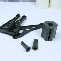 Support de Présentation pour Sapin de Noël à Base Triangulaire Moulée par Injection de 12 Pouces avec Base de Remplacement pour Accessoires de 18 Mètres