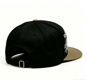 Gorra Trucker Bordada Personalizada con Logotipo Disponible, Estilo Vintage Streetwear para Hombre, Diseño de Corona Alta - Product Image 4