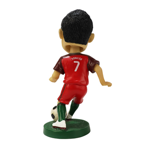 <span class=keywords><strong>Figura</strong></span> de Juguete de Resina Personalizada de <span class=keywords><strong>Cristiano</strong></span> <span class=keywords><strong>Ronaldo</strong></span>, Jugador de Fútbol, Pintada a Mano en 3D, Muñeco Cabezón, Estatua, Regalo Promocional, Super Artesanal - Product Image 5