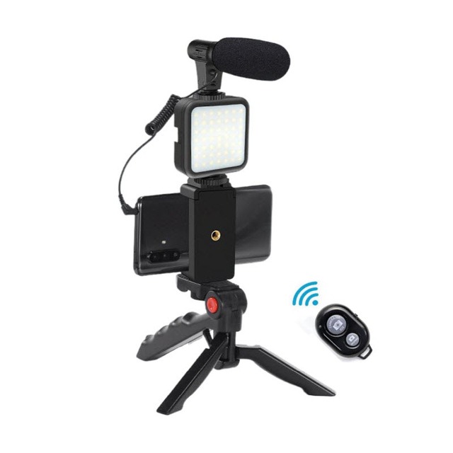 Takenoken Vlogging Kit Smartphone Video Audio Microphone with Phone Holder Mini Tripod Compatible iPhone & Android for Selfies