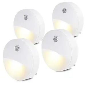 New high sensitive small wall socket motion sensor plug-in led night light, plug and play night light for corridor