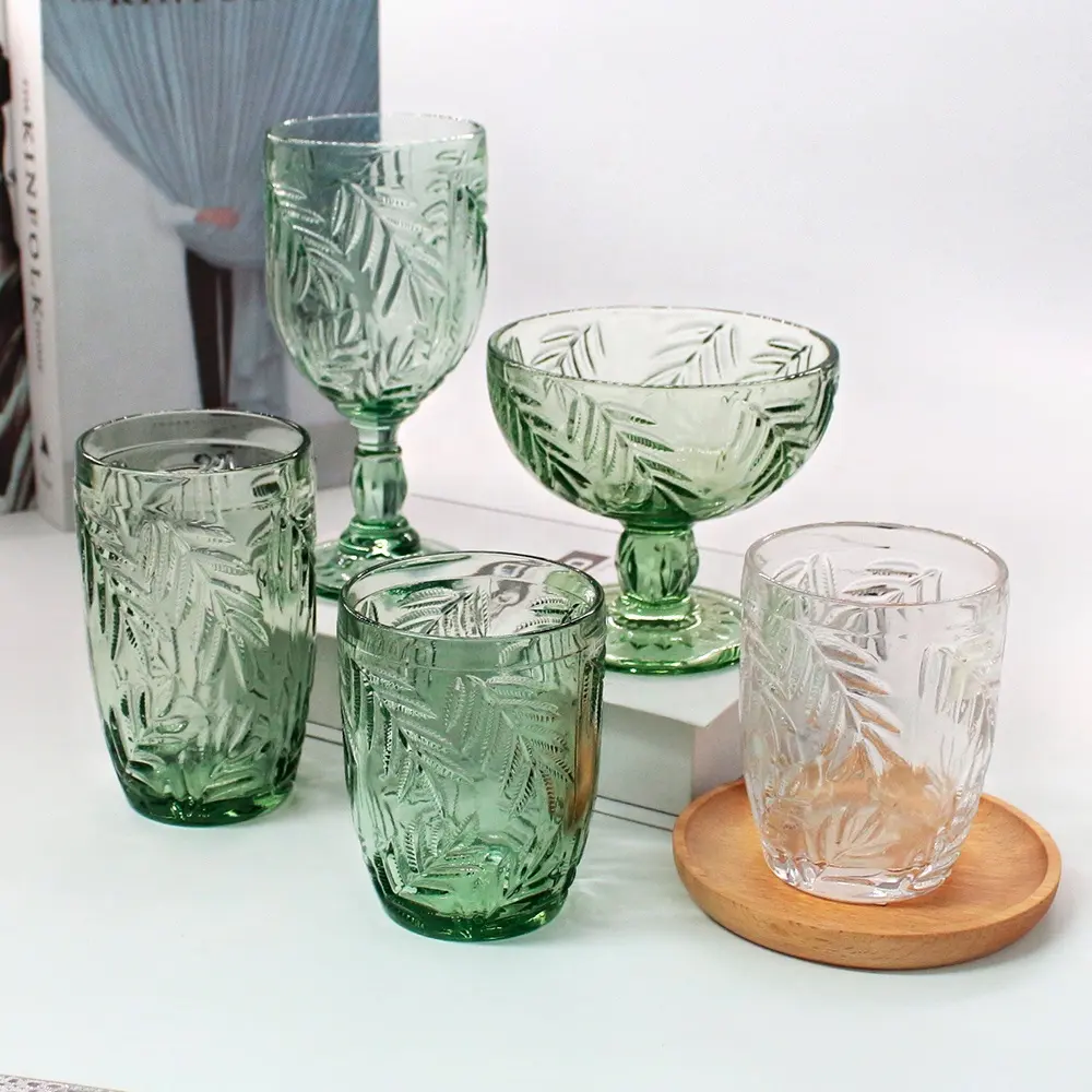 LANGXU gift stemmed vintage leaf shape round ribbed glass goblet green wine glasses crystal set of 4 for wedding