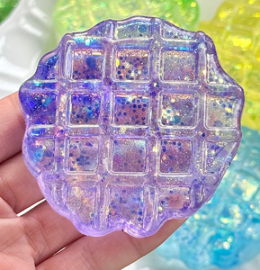 Jouet sensoriel souple anti-stress en forme de gaufre, design créatif, paillettes de maltose, cadeau ambiance cool - Product Image 3