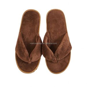 Livraison rapide Hôtel personnalisé Coral Fleece Portable Spa Semelle antidérapante réutilisable Semelle intérieure en velours Bout ouvert Pantoufles en velours pour unisexe - Product Image 4