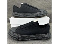 Chaussures de marche légères et antidérapantes en toile pour hommes et femmes, style streetwear de luxe, à lacets, par le fabricant Fashion Street Style.