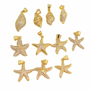 CZ9055 Ciondolo a forma di stella marina, conchiglia o conchiglia marina, piccolo e delicato, placcato oro 18k con micro pavé di zirconi, per <span class=keywords><strong>la</strong></span> creazione di gioielli fai da te - Product Image 3