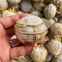 Boîte à bijoux en agate de quartz blanc naturel en gros, cadre en fil d'or, boîte à bagues en cristal Druzy, cadeau