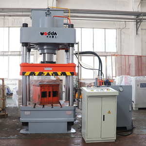 Pressa Idraulica per Elmetti Antiproiettile, Macchina per Pressatura di Elmetti Balistici in Aramide - Product Image 2