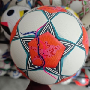 NOUVEAU Ballon de Futsal Taille 5 en PU, Modèle 2026, Faible Rebond, pour Entraînement en Salle, avec Matériaux en Caoutchouc PU - Product Image 3