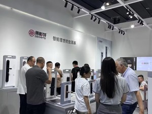 Khóa cửa thông minh tự động hoàn toàn Dalton 2025 tích hợp camera và ứng dụng vân tay - Product Image 4