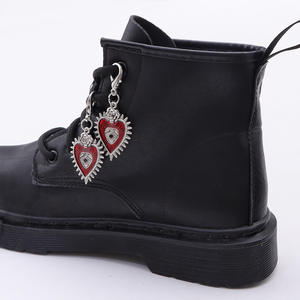 Accesorio de Tacón para Botas Martin con Colgante de Corazón y Ojo de Diablo Gótico, Joyería de Metal Oscuro, Tendencia de Moda, Suela de Goma - Product Image 2
