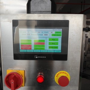 Máquina de Llenado Automática de 4 Cabezales con Seguimiento para Champú, Loción y Fluidos Viscosos, Línea de Embotellado con Sistema de Dosificación y Movimiento Servoaccionado - Product Image 6