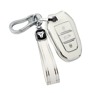 Vente en gros de <span class=keywords><strong>porte</strong></span>-clés de voiture en TPU Sliver Edge avec <span class=keywords><strong>porte</strong></span>-clés pour Peugeot 408 508 2008 <span class=keywords><strong>3008</strong></span> 4008 5008 Accessoires de voiture <span class=keywords><strong>Porte</strong></span>-clés - Product Image 1