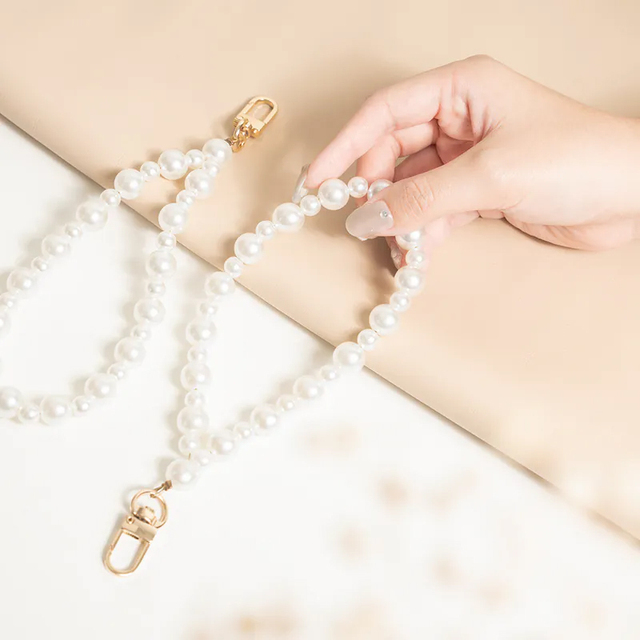 New Retro Pearl Wrist Strap Mobile Phone Chain Keychain Beaded Pendant Detachable Hand-held Lanyard Short Promotional Gift