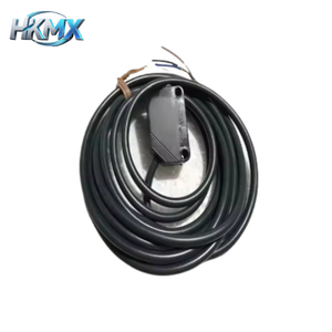 Sensor de interruptor fotoeléctrico duradero para aplicaciones de detección de objetos industriales - Product Image 3