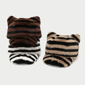 Gorro de Béisbol con Orejas de Gato, Peludo, con Estampado de Cebra, Grueso y Cálido, para Mujer, Estilo Casual Diario, Otoño-Invierno 2025 - Product Image 3