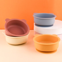 Bol à dîner personnalisé en silicone sans BPA pour enfants conception d'ours de dessin animé mignon vaisselle complémentaire résistante aux chutes pour bébés