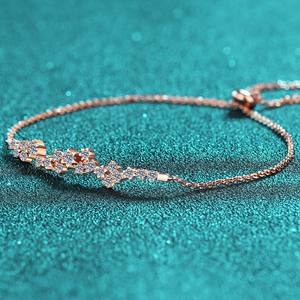 S925 Sterling Silver Moissanite Bracelet pour Femme Élégant Full Circle Design Bijoux en Argent de Luxe pour les Vacances Parfait - Product Image 4