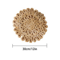 Décoration de table en macramé, set de sets de table bohèmes faits à la main, combinaison de tapis de table tissés en paille de maïs naturelle pour table à manger, cuisine