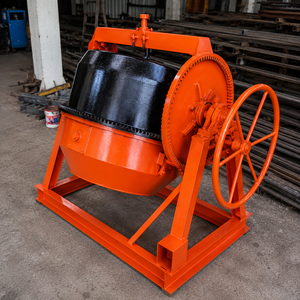 Mezcladora de Concreto Naranja de Alta Resistencia con Tambor Negro, Engranaje y Volante para Trabajos de Construcción en Talleres Industriales - Product Image 4
