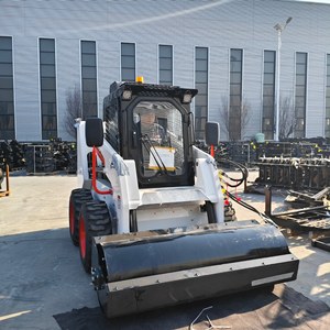 Chargeuse sur pneus à moteur diesel, blanche, à rayon de braquage court, équipement de construction routière - Product Image 1