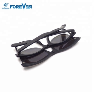 Vente chaude Nouveau Style Promotionnel Personnalisé <span class=keywords><strong>Clipsable</strong></span> Montures De Lunettes De Soleil Avec Le Prix D'usine - Product Image 5
