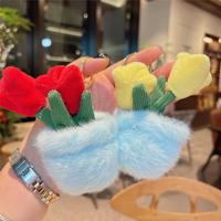 Nouveau porte-clés en peluche en forme de tulipe en pot, adorable poupée, sac à main, pendentif, peluche douce, porte-clés en forme de tulipe