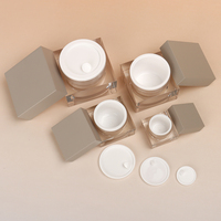 Vente en gros usine : Pots carrés en gel pour constructeurs d'ongles 5g 10g 15g 30g 50g, Pots cosmétiques en acrylique pour vernis gel, Pots de gel UV personnalisés OEM/ODM