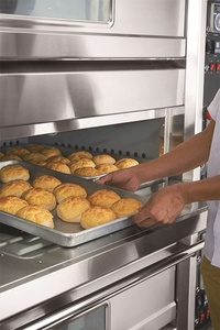 Forno Industriale Elettrico a Gas per Pasticceria, a 1, 2 o 3 Piani, con 4 o 6 Teglie, per Pane, Pizza e Dolci - Product Image 6