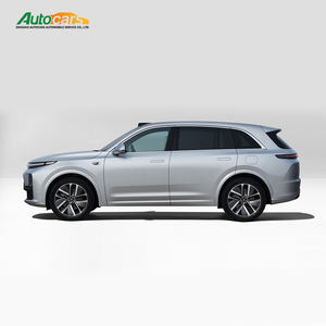 New Large Electric Suv <strong>Li</strong> Xiang <strong>Li</strong> L7 Air Range Extender EV Used Car New Energy Vehicle With Car Refrigerators Lixiang - Product Image 2