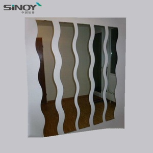 Miroirs décoratifs muraux en forme de S/ondulés, design unique pour la décoration intérieure - Product Image 5