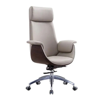 Chaise de bureau exécutive ergonomique moderne en cuir véritable avec hauteur réglable et base coulissante