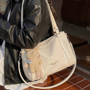 Nouveau Sac Boston Haut de Gamme Printemps 2026 pour Femme – Sac à Main Polyvalent Porté Épaule ou Croisé Tendance - Product Image 4