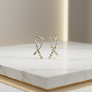 Orecchini a Perno con Nastro Dorato e Cristalli, Incastonatura a Canale, Placcati in Oro 18K, Lussuosi per Uso Quotidiano Femminile - Product Image 2