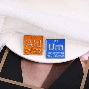 الجدول الدوري المينا دبوس آه أم دبابيس الملابس مشروط الجسيمات مضحك المجوهرات هدية للكيمياء شارة حقيبة طية صدر السترة صديق - Product Image 5