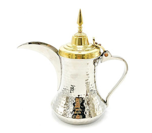 Bouilloire de qualité standard de style arabe en acier inoxydable, artisanat métallique, pour la préparation du thé et du café, en vente - Product Image 6