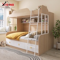 Modernes doppels chichtiges Hoch-Niedrig-Etagen bett mit leiters chrank Weiches Bett für kleine Wohnungen Multifunktional für Kinderzimmer