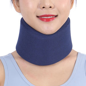 Collare cervicale regolabile con collo in morbida schiuma comodo dispositivo di fissazione della trazione del collo in plastica - Product Image 1