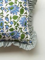Housse de coussin en coton bohème faite à la main avec imprimé floral en bloc, coussins décoratifs de luxe, coussins bohèmes à volants