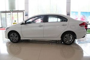 Auto Usado 2021 2022 <span class=keywords><strong>2020</strong></span>, Changan <span class=keywords><strong>Suzuki</strong></span> Ciaz Alivio 1.6L CNG Gasolina, Doble Combustible, Amarillo, Taxi, Lingyao - Product Image 4