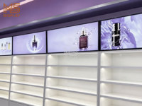 Support d'affichage cosmétique personnalisé avec éclairage LED, étanche et écologique, pour les boutiques de détail des centres commerciaux, les comptoirs de maquillage et de soins de la peau