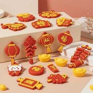 ที่ครอบดินสอซิลิโคนรูปเครื่องรางนำโชค 3 มิติ ลายโลโก้ตามสั่ง สำหรับเทศกาลปีใหม่ ของขวัญส่งเสริมการขายสำหรับการสั่งซื้อจำนวนมาก - Product Image 3