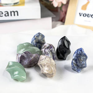 Vente en gros de pierres précieuses naturelles, cristal de quartz hématite de 30 mm en forme libre, torche de cristal de quartz pour la décoration - Product Image 2