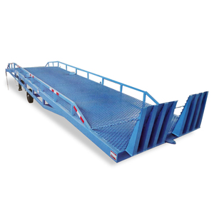 Hoogwaardige Nieuwe Staat Stalen Mobiele Instapbrughelling Voor Machinereparatiewerkplaatsen Laadstation Voor Landbouwbedrijven - Product Image 1