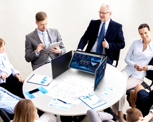 Màn hình di động ba màn hình 15.6 inch là lựa chọn hàng đầu cho nhân viên di động, người sáng tạo chuyên nghiệp và nhà giao dịch tài chính. - Product Image 4