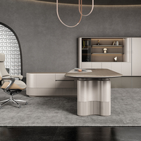 Ensemble de chaises de bureau de direction élégantes haut de gamme bureau de patron moderne panneau en acier inoxydable de luxe pour le bureau du directeur général