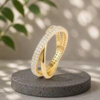 Cincin Minimalis Perak Sterling 925 Lapis Emas Desain Double-Band Hipoalergenik Bertabur CZ, Dapat Ditumpuk, untuk Wanita